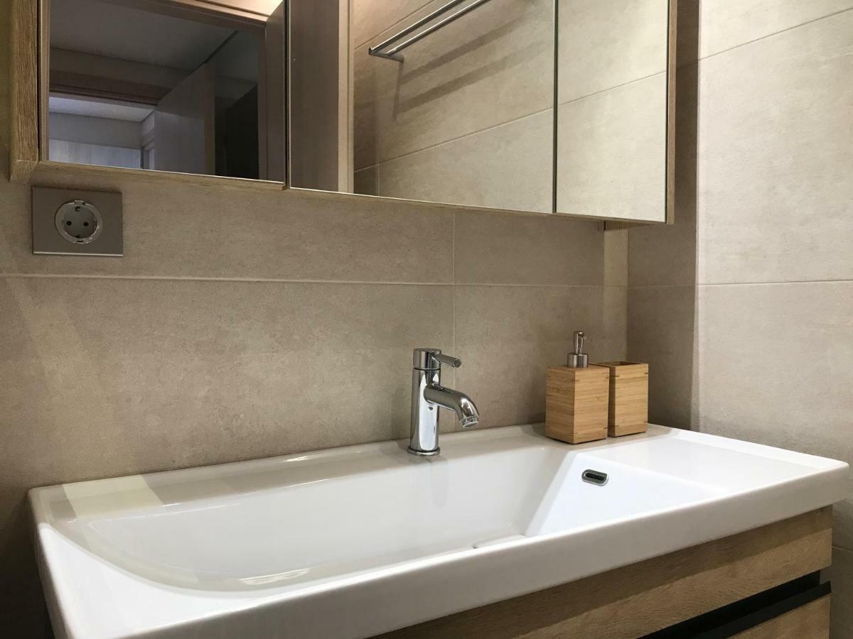 Luxury & Stylish Family Apartment Athens Ngoại thất bức ảnh