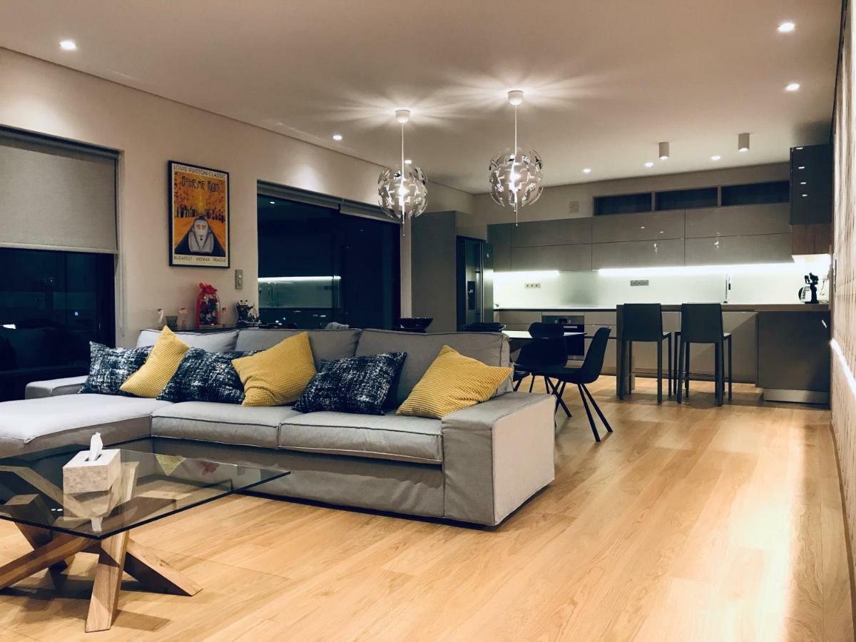 Luxury & Stylish Family Apartment Athens Ngoại thất bức ảnh